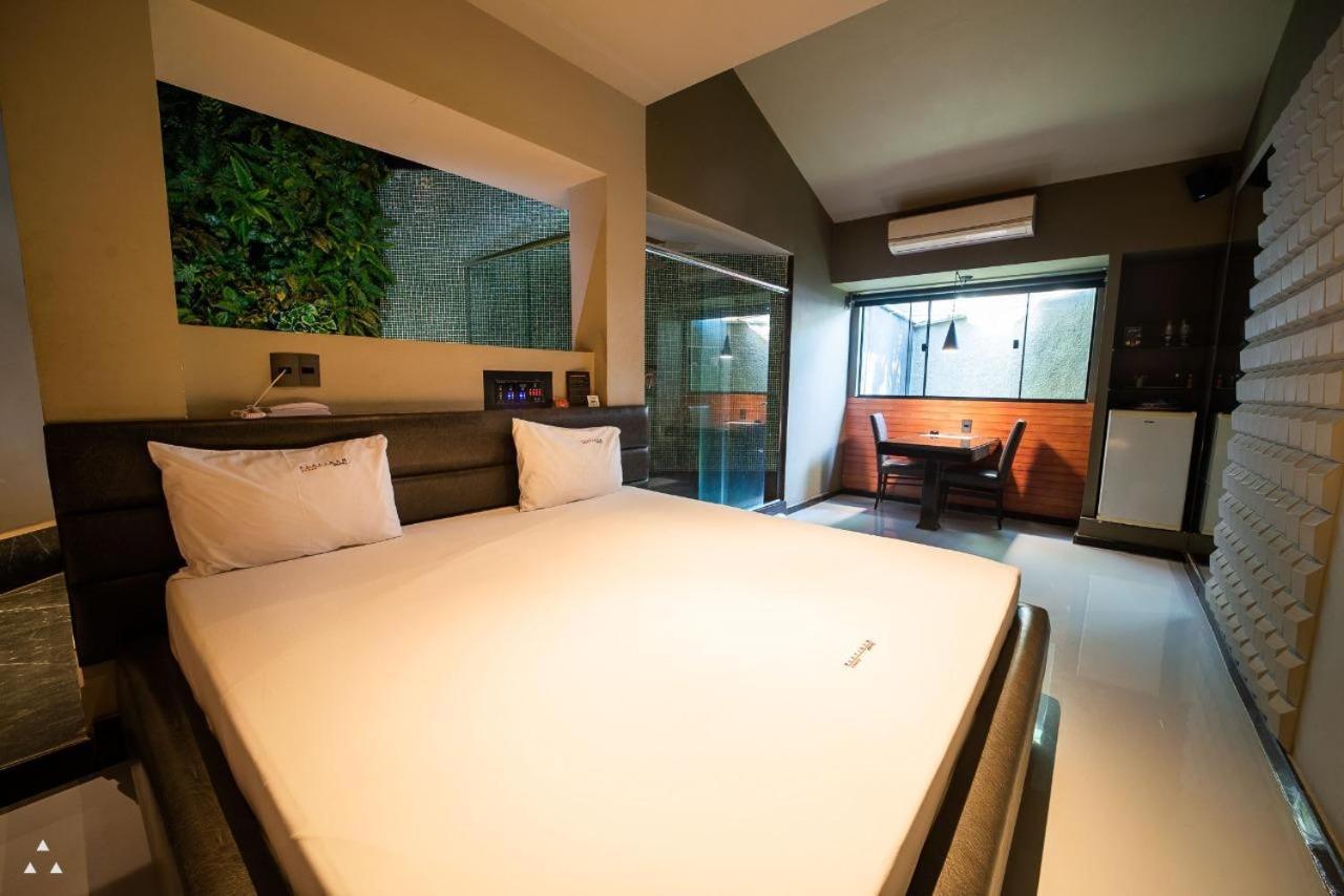 Motel Platinum 隆德里纳 外观 照片